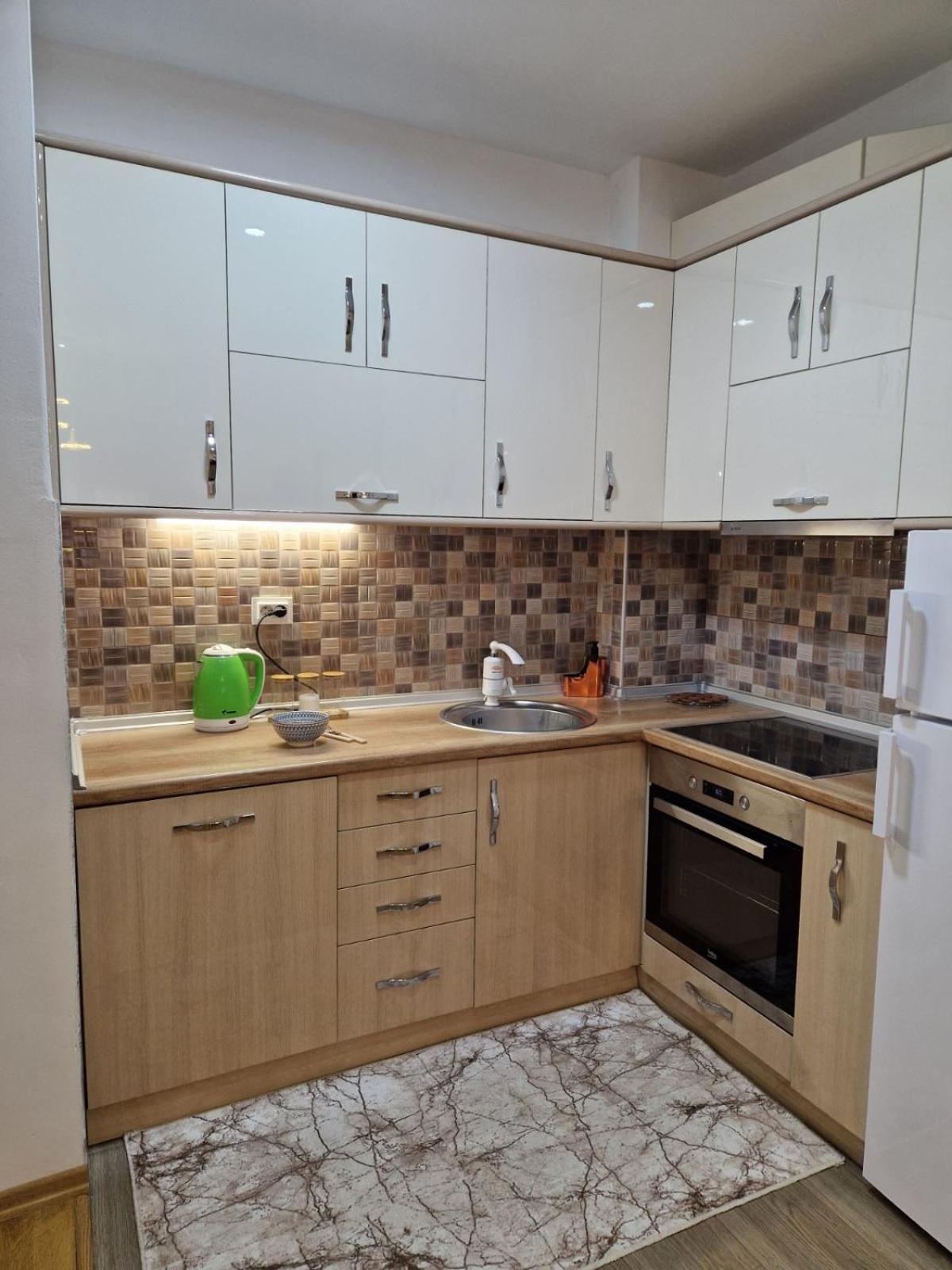 Kamche Lux Apartment Skopje Exterior foto