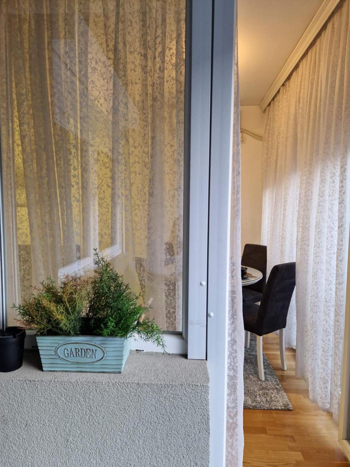Kamche Lux Apartment Skopje Exterior foto